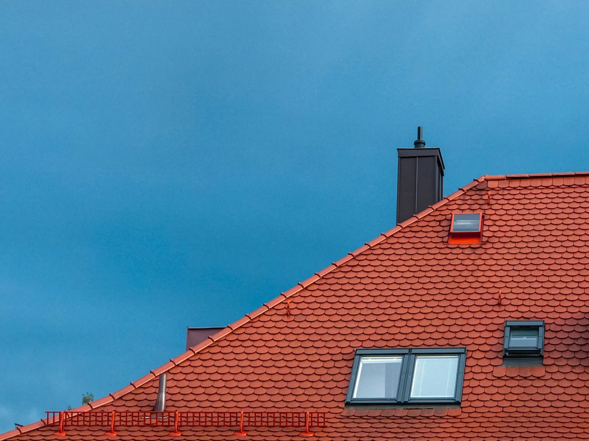 why you should hire a local roofing contractor in perth (3)